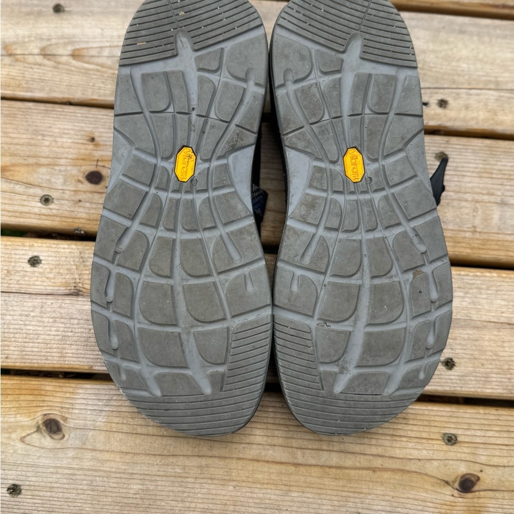 Chaco Women’s Black Clog Sandals Size 9.5 Adjustable Strap Comfort Shoes - Picture 4 of 5